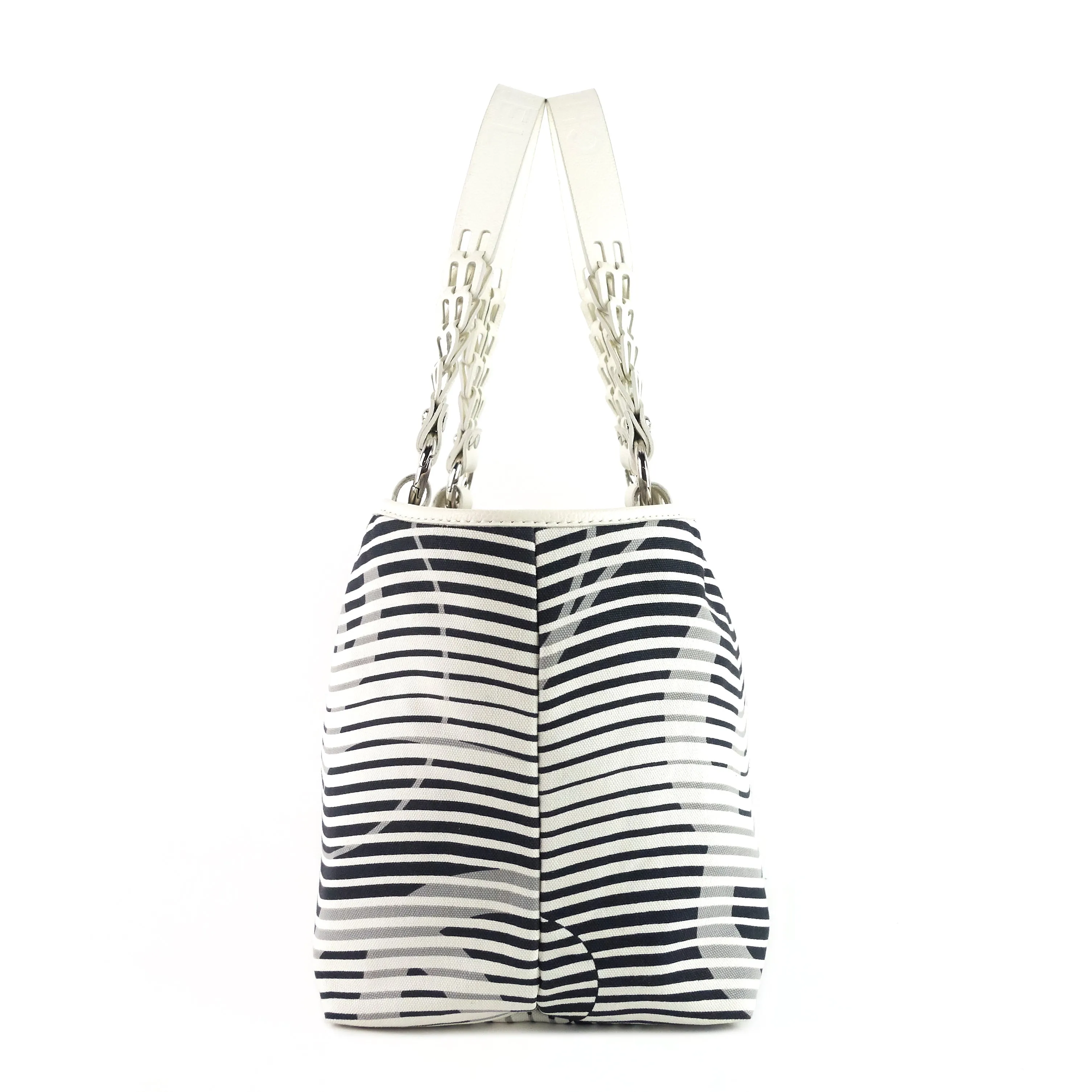 Camellia Flower Canvas Beach Tote Bag