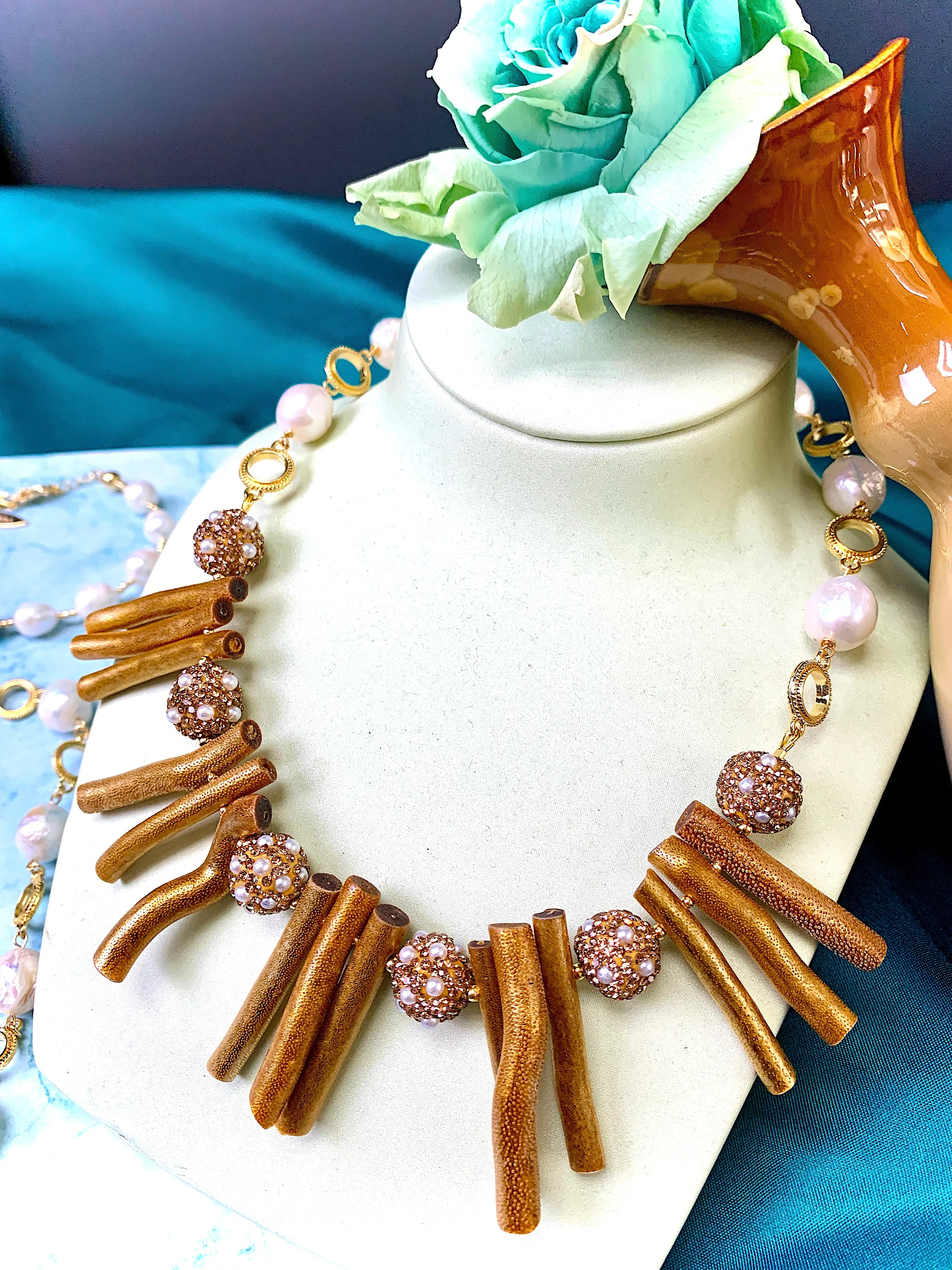 Golden Corals With Pearls Rhinestone Statement Necklace FN001