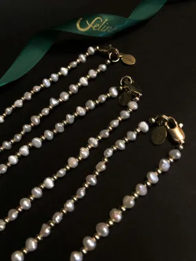 Mallory Pearl Necklace