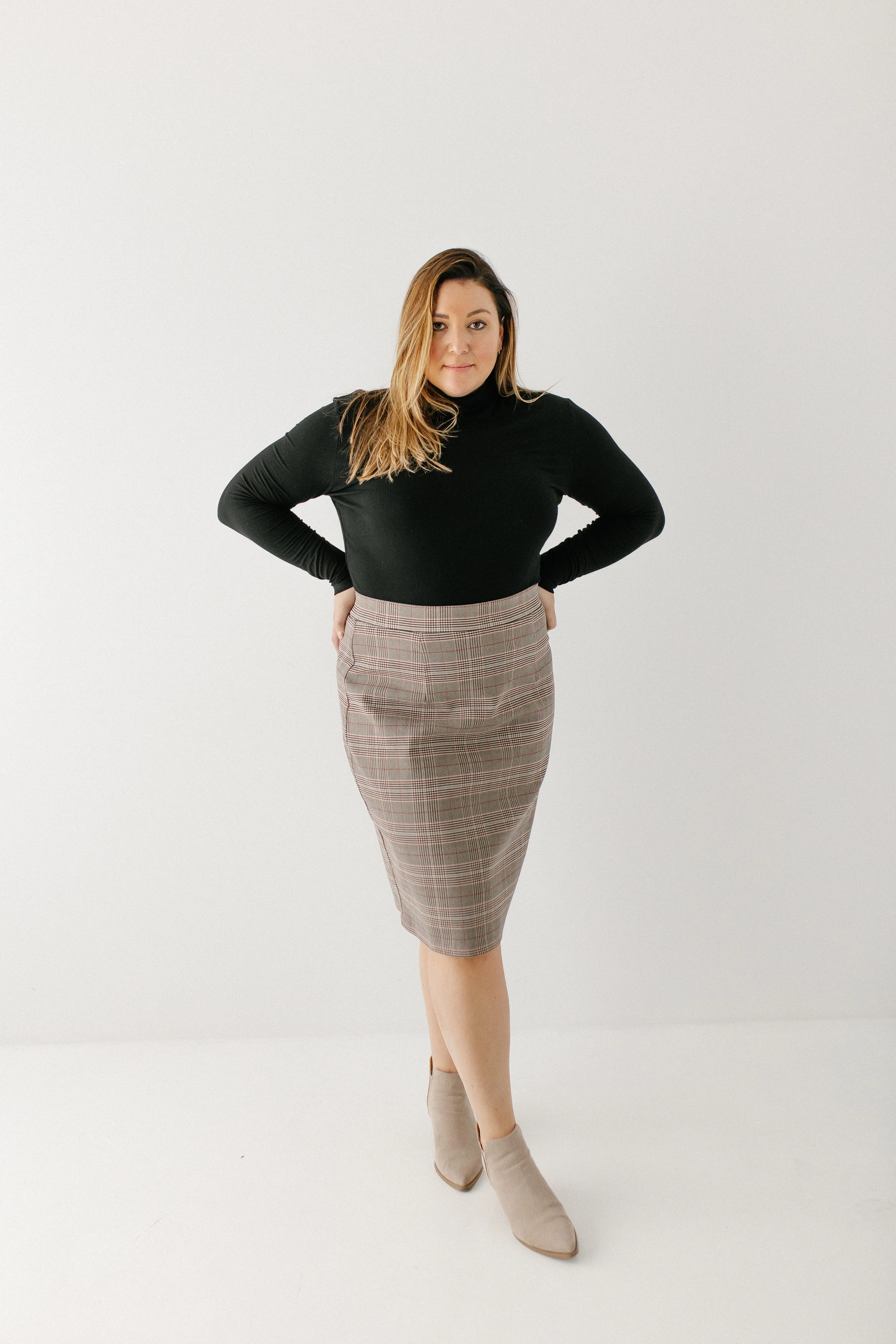 'Pippa' Pencil Skirt in Grey Plaid FINAL SALE
