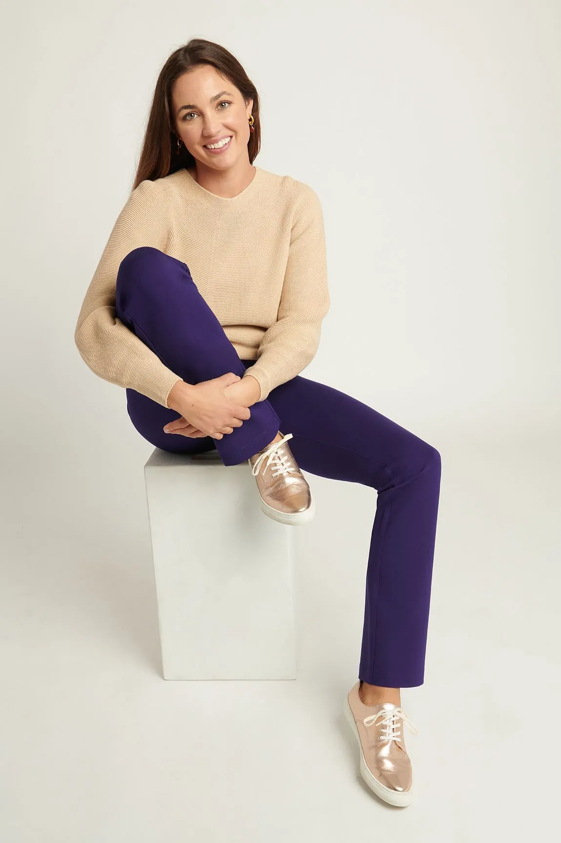 Straight-Leg | Two-Pocket Dress Pant Yoga Pants (Concord)