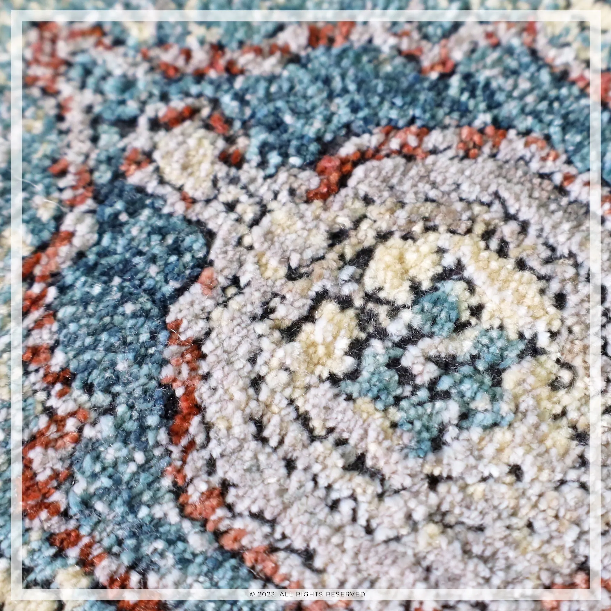 UER0151 Luxury Power-Loomed Synthetic Medium-Pile Rug
